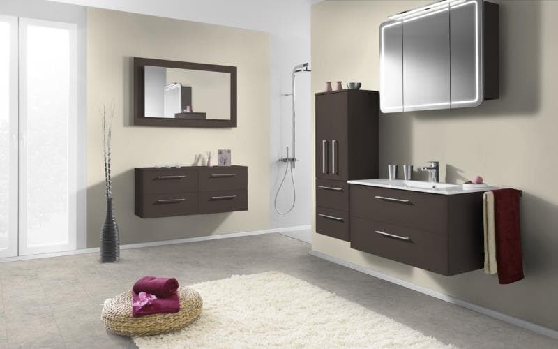 Economique Matt Lava Bathroom